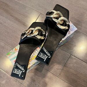 Jeffery Campbell Slides
